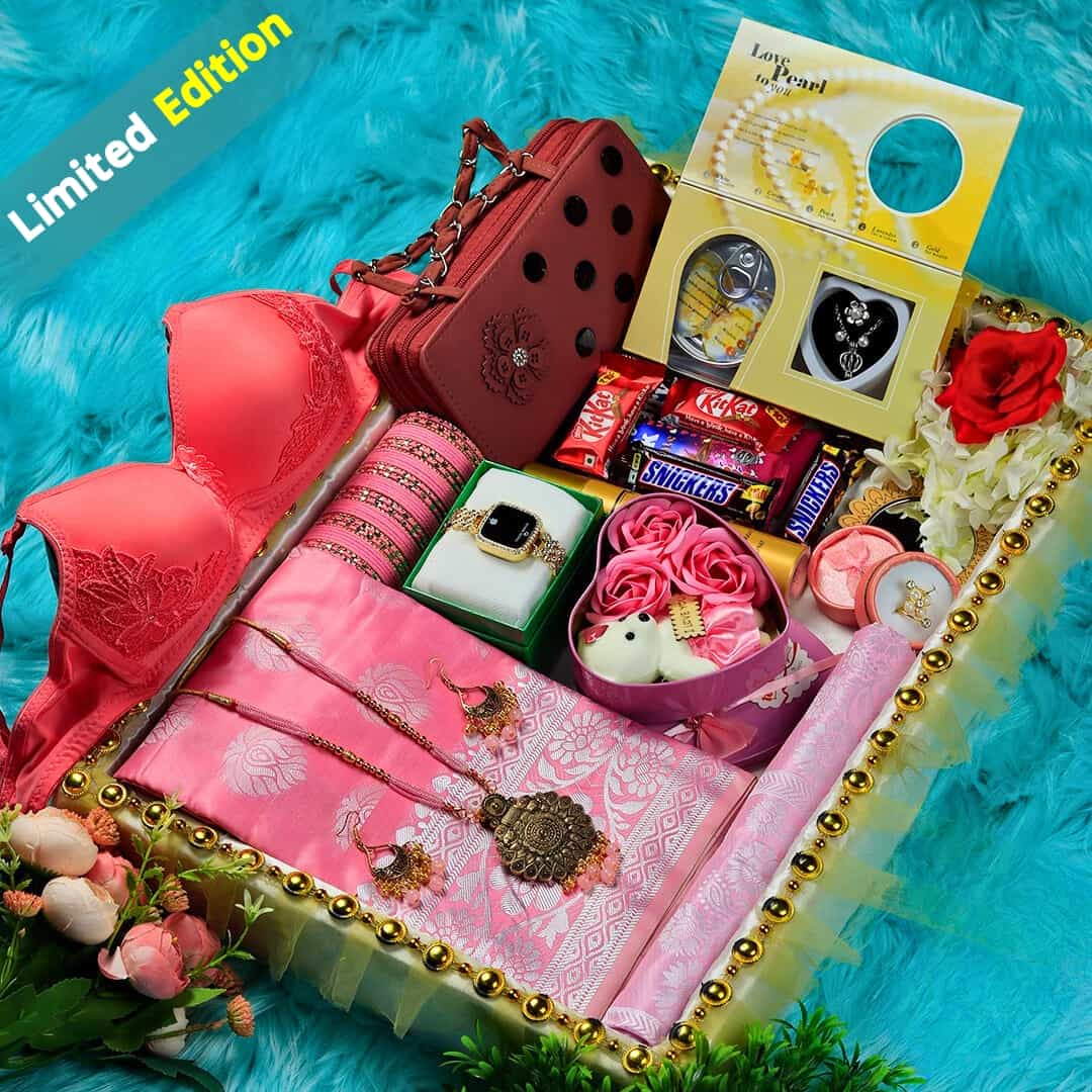 প্রিমিয়াম পিঙ্ক কাতান শাড়ি কম্বো